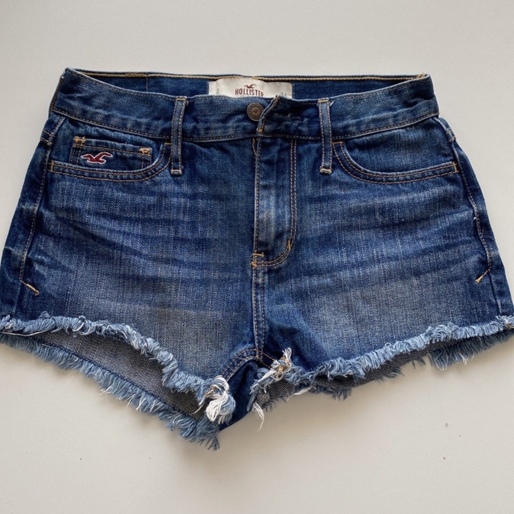 Hollister Jean shorts